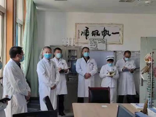 李院長跟臺查房_副本.jpg 李院長跟臺查房_副本.jpg